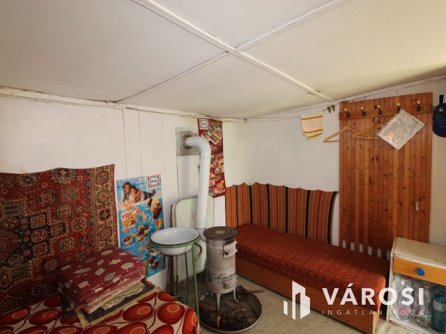 Jó telek, jó helyen. Most kell lépni!