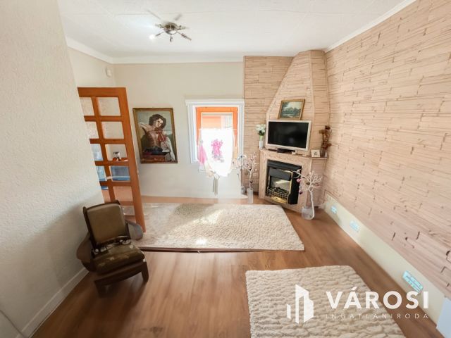 Panorámás kilátás bővítési lehetőséggel Ürömön!