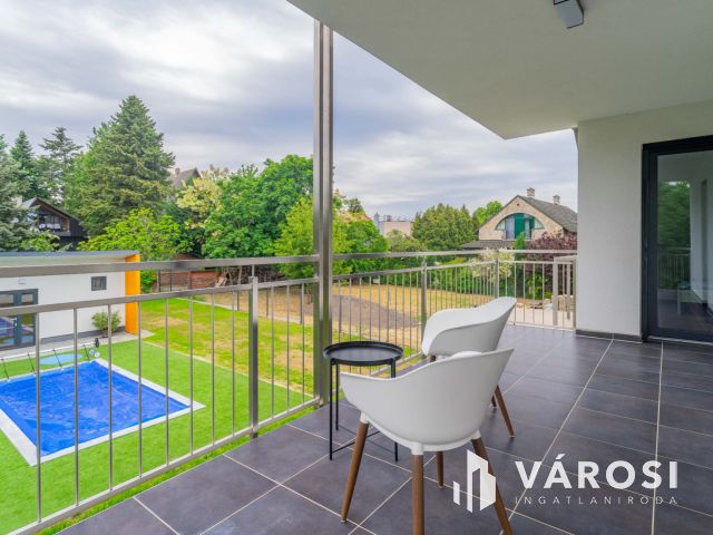 Panorámás luxus lakás Balatonföldváron kiadó
