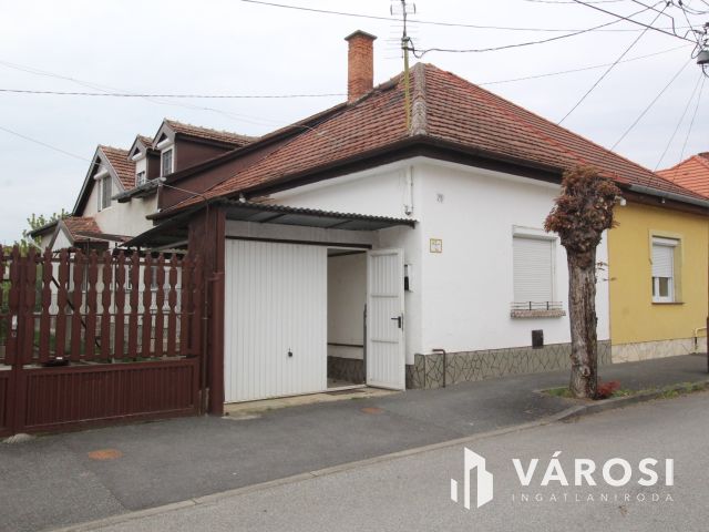 Jó elrendezésű ház a belvároshoz közel, Szombathelyen