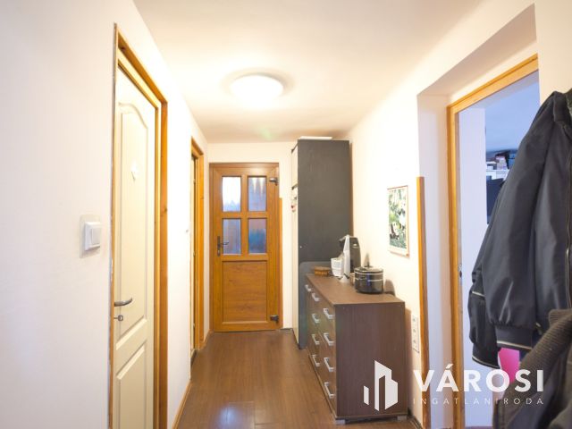 SZEGEDEN Móravároson családi házat kínálok