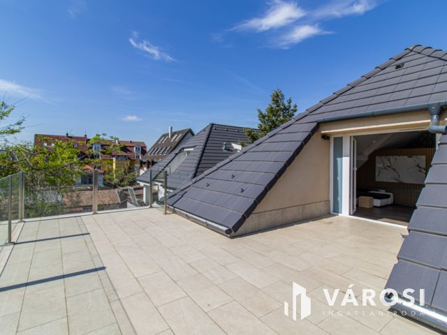 3 szobás dupla erkélyes 2020-ban épült lakás autóbeállóval