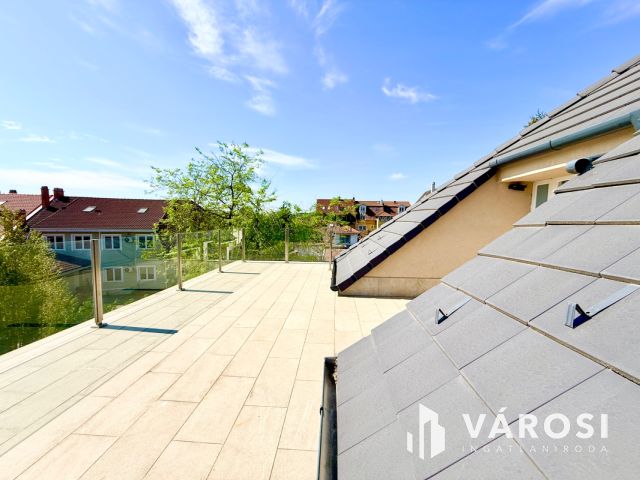 3 szobás dupla erkélyes 2020-ban épült lakás autóbeállóval