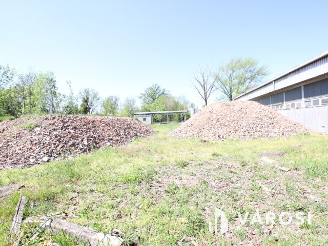 Kiváló telephely kiadó