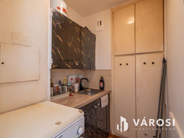 Kis lakás, nagy lehetőségekkel!