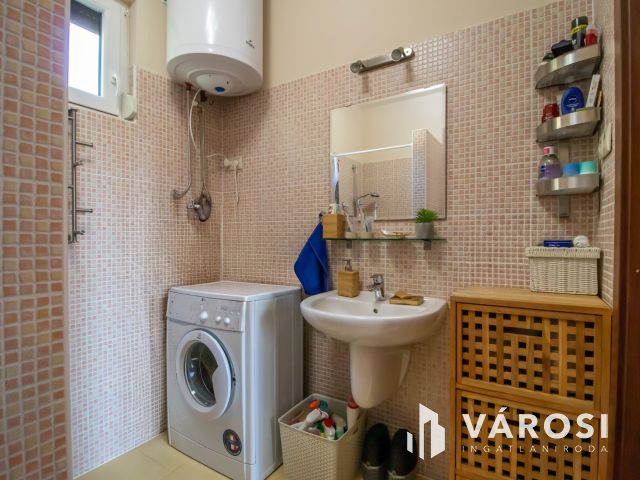 Csodás kis ékszerdoboz Szabadifürdőn