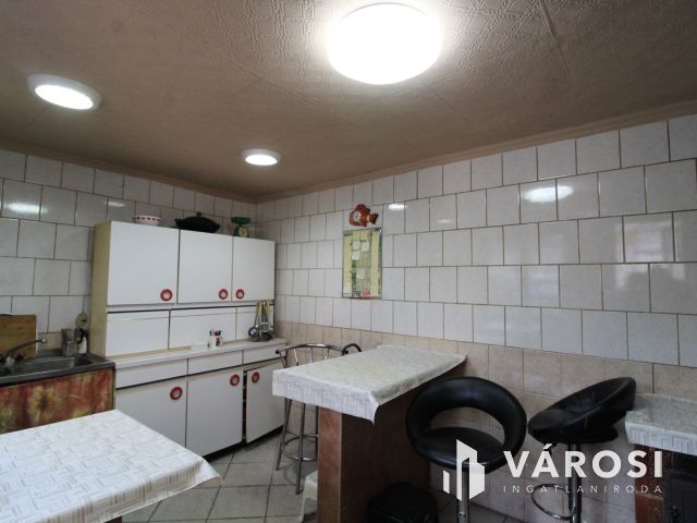 Családi ház csendes utcában Csongrádon