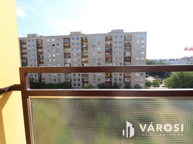 Panorámás lakás a Berkenye sétányon