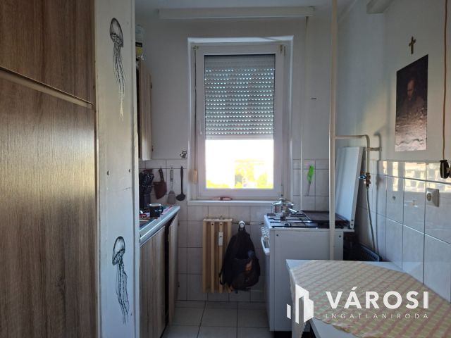 Eladó 42 m²-es lakás Veszprémben