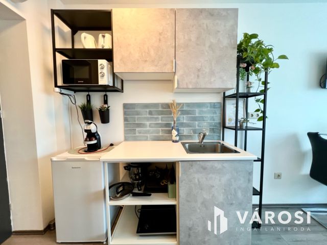 MEDENCÉS apartman Balatonföldváron, 500 méterre a Balatontól