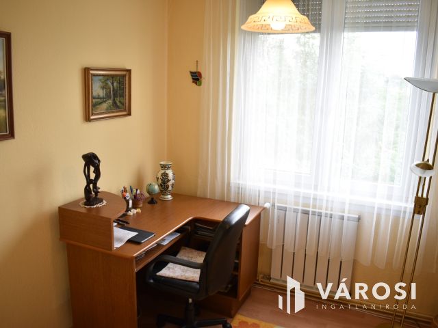 Kiadó 3 szobás, takarékos lakás egyedi fűtéssel!