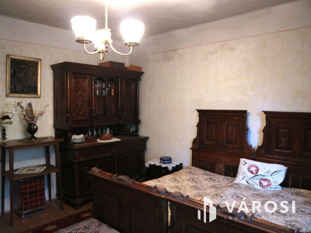 Nemesrempehollós,2szoba,berendezett,beköltözhető,1ha/85m2