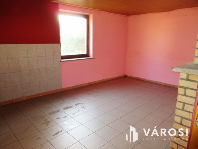 Vésztői újszerű téglaház