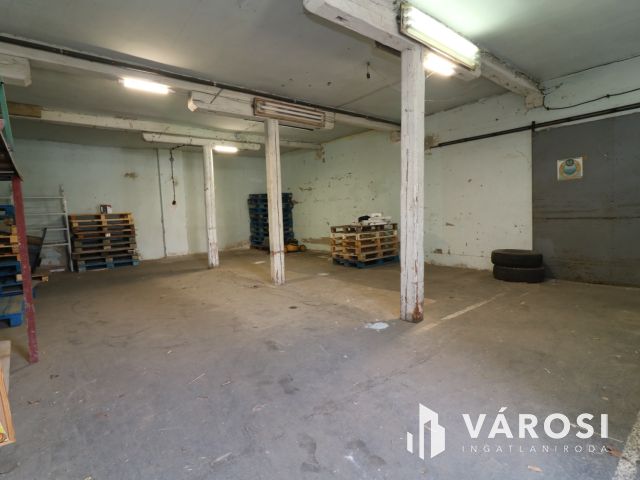 Kiadó 75 m²-es raktárhelyiség Békéscsabán, Jaminában