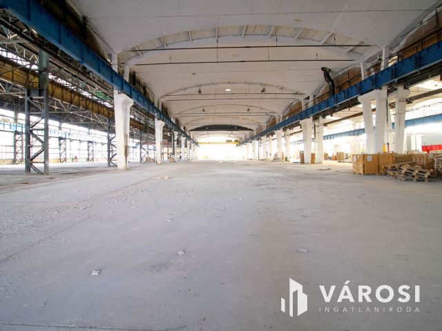 Eladó ipari csarnok Csepelen
